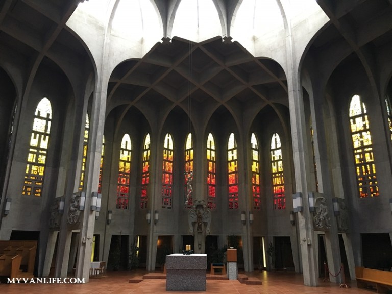 探訪空靈桃花源，遇見山坡上的超美修道院！_img_6