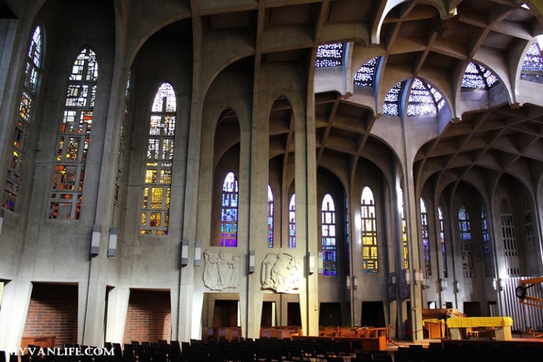 探訪空靈桃花源，遇見山坡上的超美修道院！_img_10