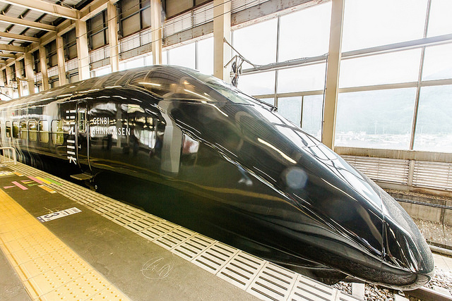 每個車廂都讓人驚喜！世界移動最快的美術館：現美新幹線_img_7