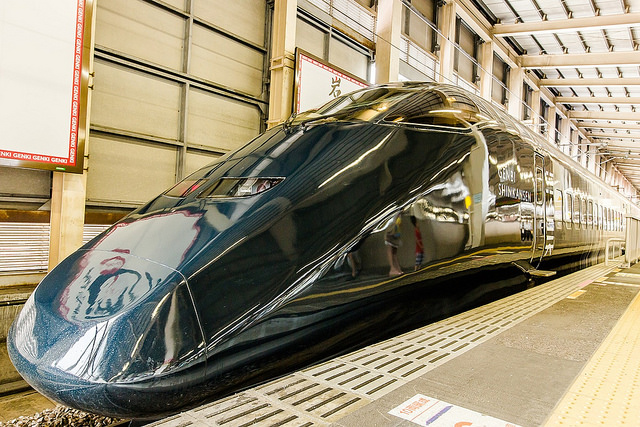 每個車廂都讓人驚喜！世界移動最快的美術館：現美新幹線_img_8