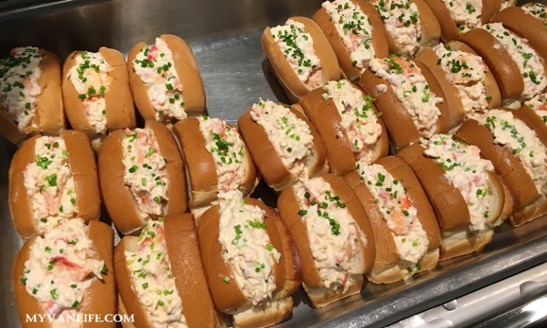 感受冰上的澎湃熱血!加拿大曲棍球賽事初體驗_img_12