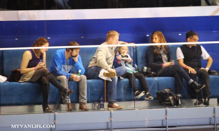 感受冰上的澎湃熱血!加拿大曲棍球賽事初體驗_img_20