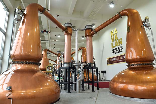 金車噶瑪蘭 十組蒸餾器啟用 產能翻倍達年產千萬瓶_img_1