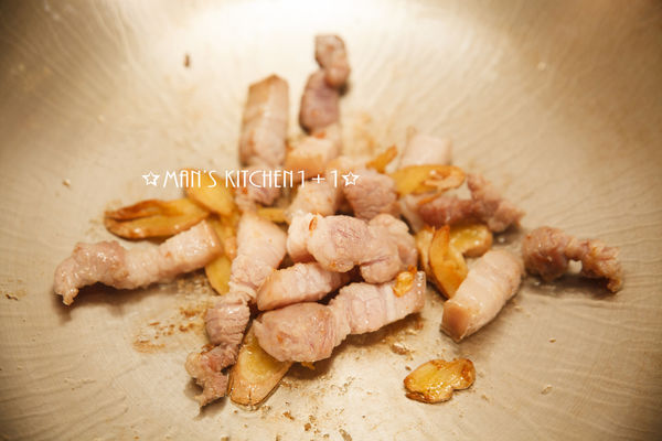 冷天中的暖心料理：麻油杏鮑菇_img_2