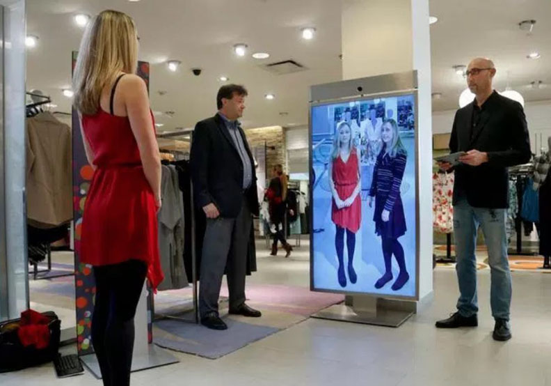 這面「魔鏡」可能改變世上所有的試衣間型態_img_1