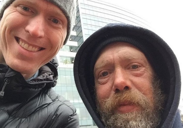 拒絕當低頭族！他展開每天認識新朋友的幸福旅程_img_7