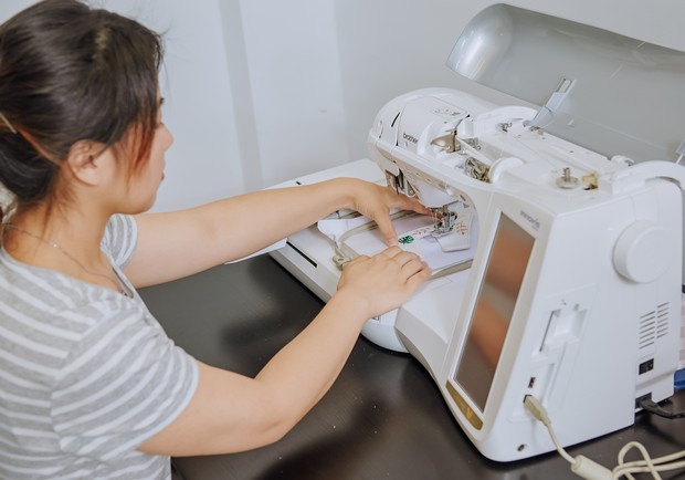 堅持要對地球盡一份心！他們把報廢鞋子變盆栽_img_2