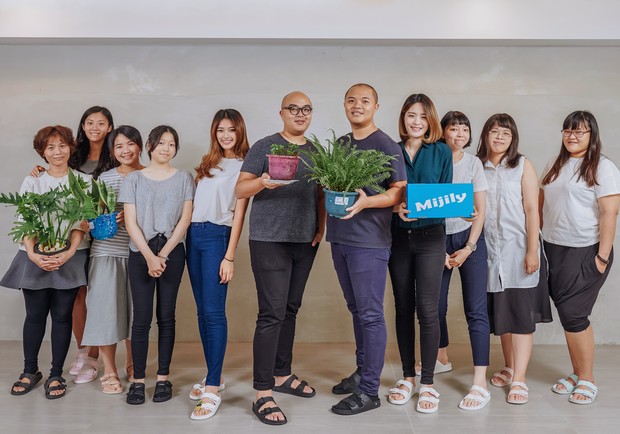 堅持要對地球盡一份心！他們把報廢鞋子變盆栽_img_4