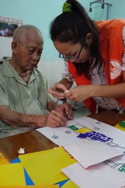 不忘家鄉,越南二代返鄉為弱勢服務_img_2