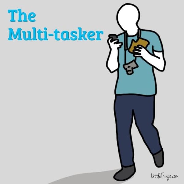 從走路方式也能看個性？走路快的聰明但冷酷、看地板的做事小心_img_6