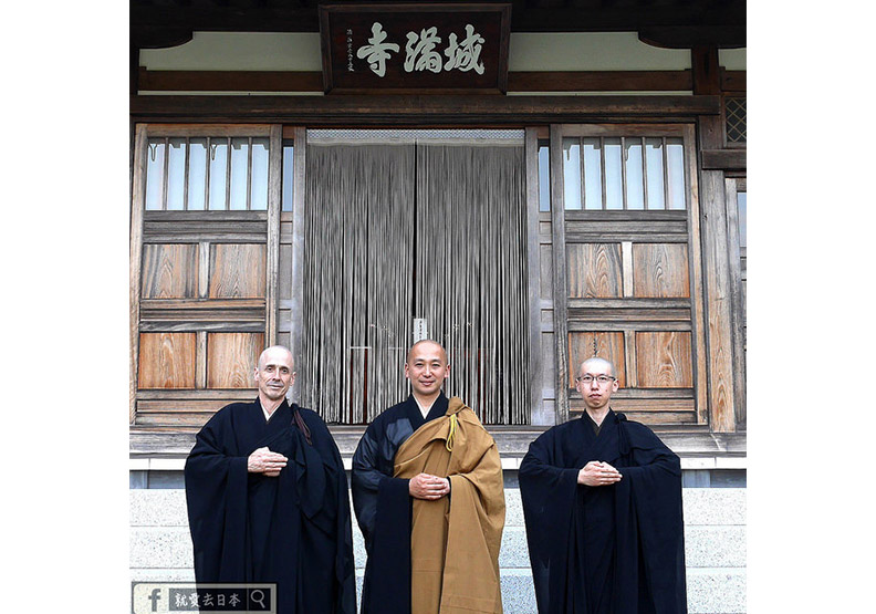 外國和尚會念經!到秘境禪寺體驗坐禪、誦經、茶道_img_24