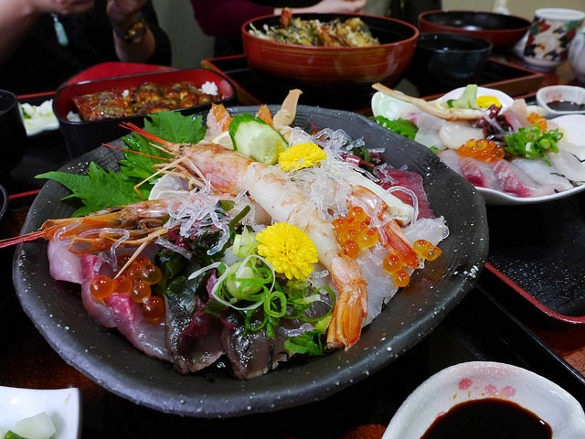 創業百年老舖的「嚇一跳」必吃海鮮丼 _img_10