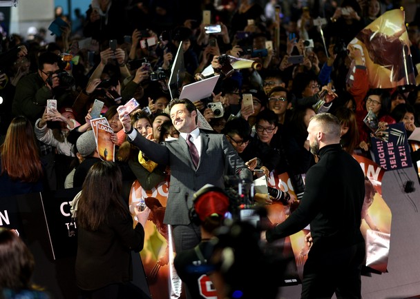 超親民！休傑克曼與派崔克史都華合體同台秀中文_img_9