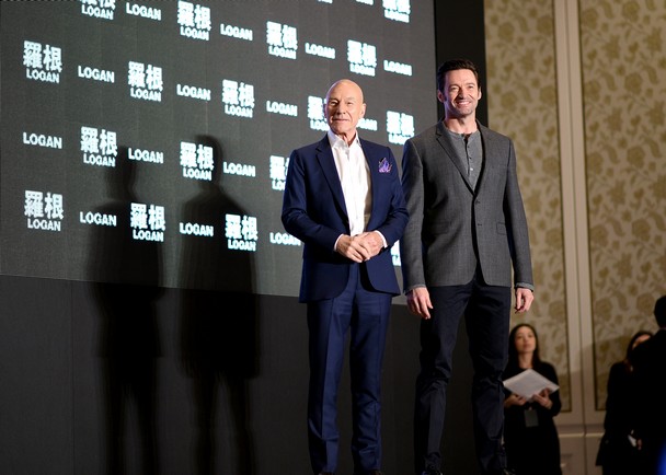 超親民！休傑克曼與派崔克史都華合體同台秀中文_img_1