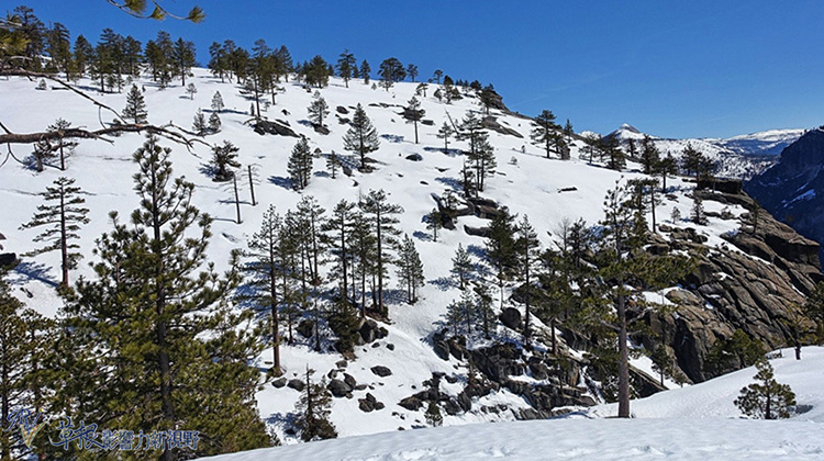 征服全美最高的優勝美地瀑布_img_20