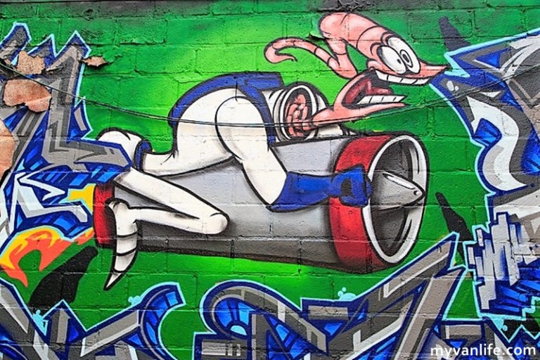 讓我們用力噴漆吧！歡迎來到多倫多塗鴉巷，街頭藝術家的天堂_img_6