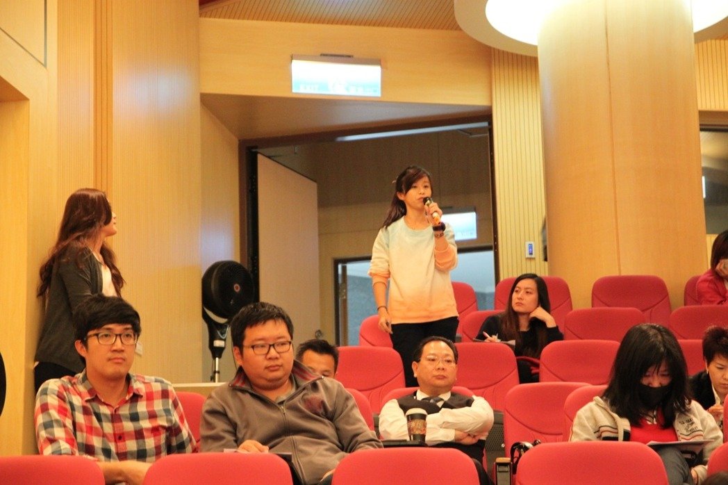 勞工特休想積假 立委：應放寬並可選擇_img_1