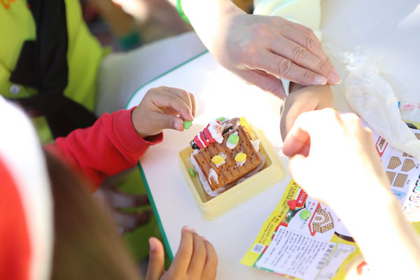 暖陽下的聖誕節：旗療慢飛天使與家人_img_3