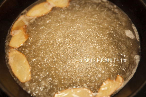 天冷暖胃的簡單好料理:麻油麵線_img_2