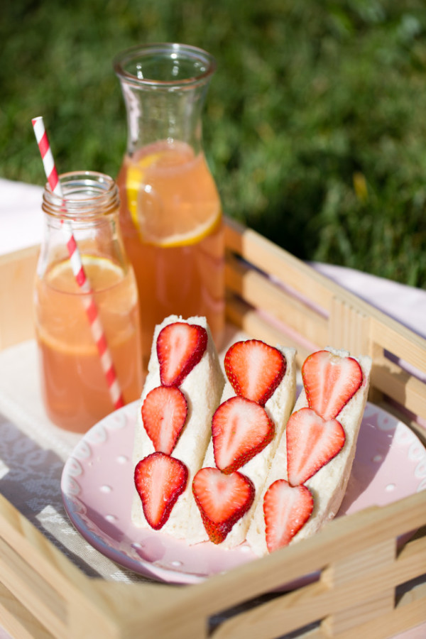 初春野餐小派對!草莓鮮奶油三明治_img_1