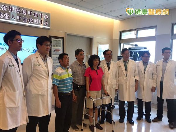 膝關節壞光光 全膝關節置換術才有救_img_1