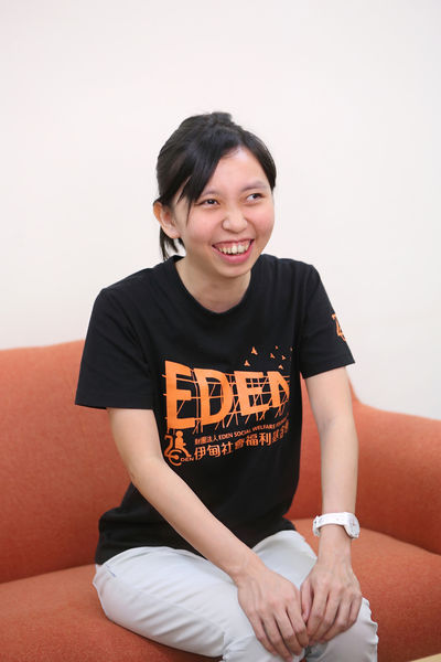 冷面笑匠的視障教保員,樂觀積極面對人生_img_2