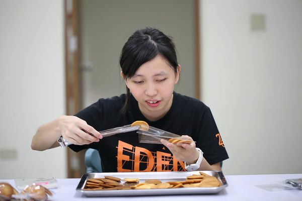 冷面笑匠的視障教保員,樂觀積極面對人生_img_3