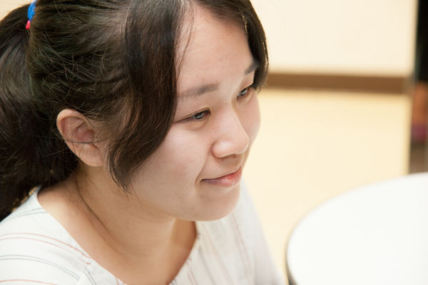 罕病讓視力漸漸流失,但她仍正向努力面對生活_img_3