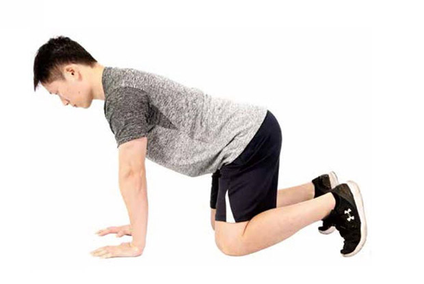 啟用軀幹穩定肌群，核心訓練前的 3 組暖身動作_img_7