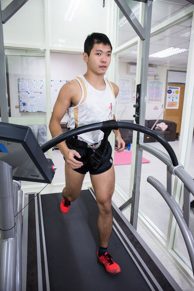 視力退化不會失去一切!馳騁運動場上的視障選手_img_1
