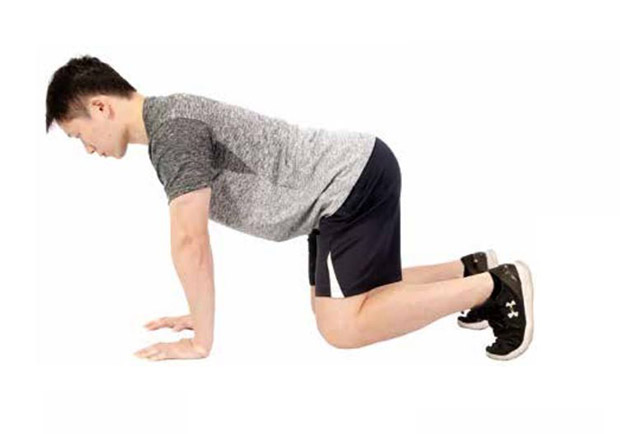 啟用軀幹穩定肌群，核心訓練前的 3 組暖身動作_img_8