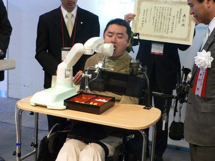 「機器寵物」來穩定失智症長者情緒_img_7