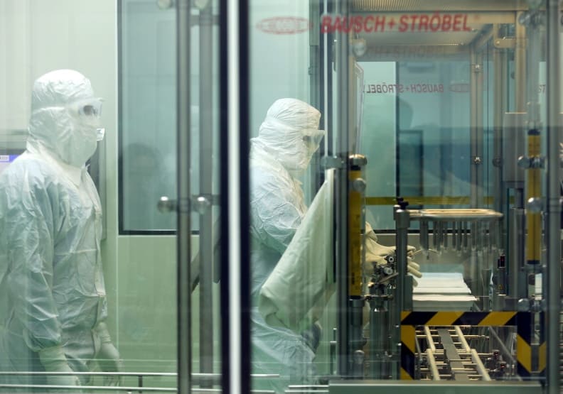 別吵了！WHO公布標準前，國產疫苗爭議沒定論！